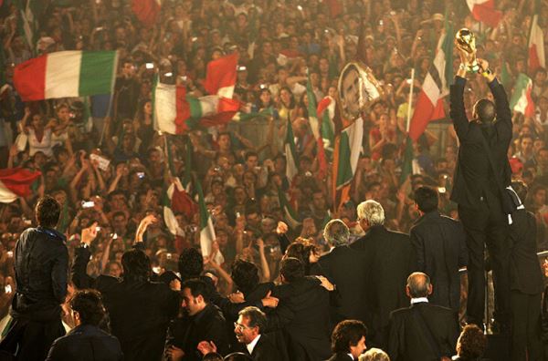 Мощной Италии на ЧМ мы не видели с 2006-го. Здесь можно заново пережить легендарные мгновения