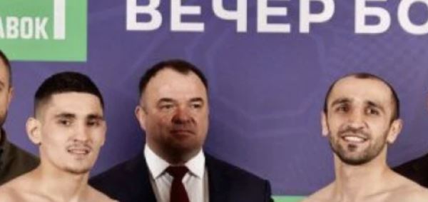 Альберт Батыргазиев победил Гайбатуллу Гаджиалиева решением судей